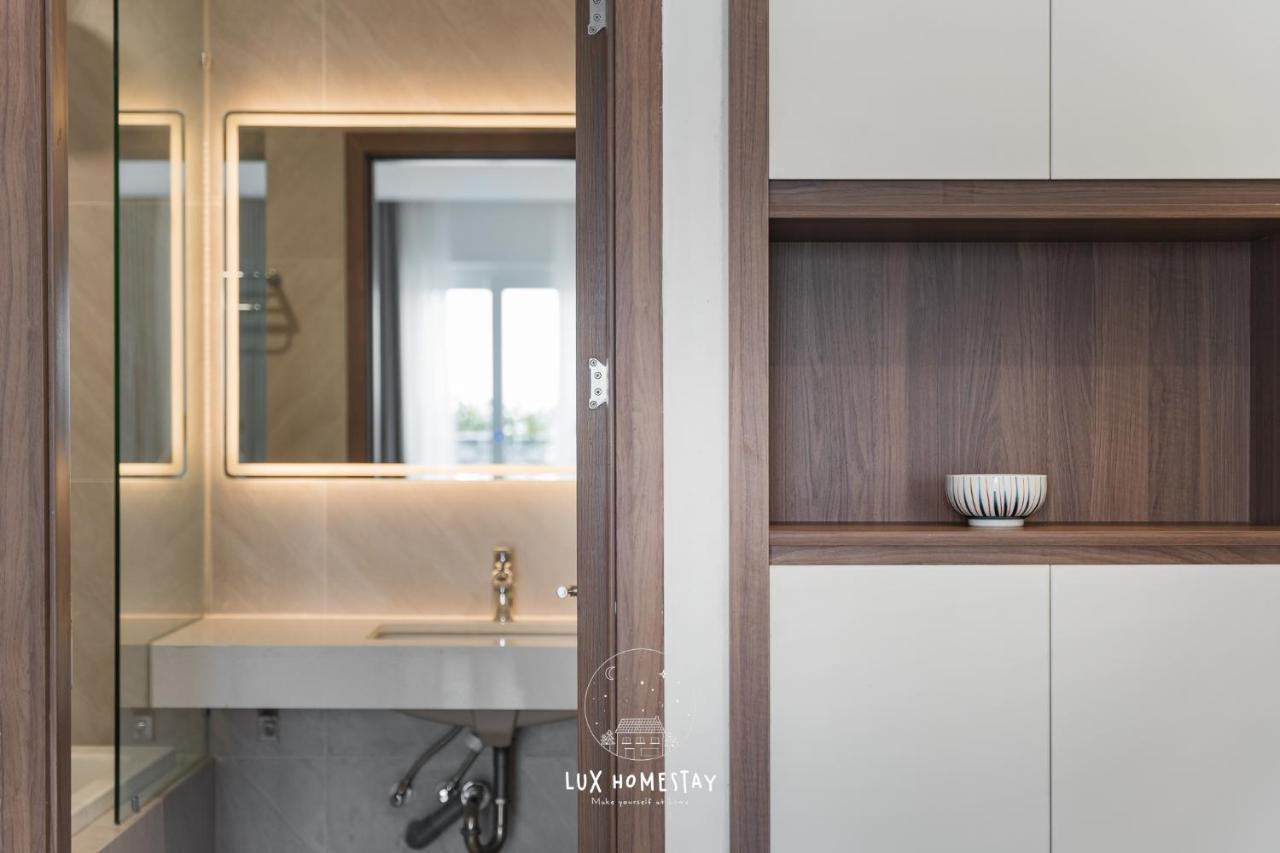 Lux Westlake Studio Hanoi Esterno foto